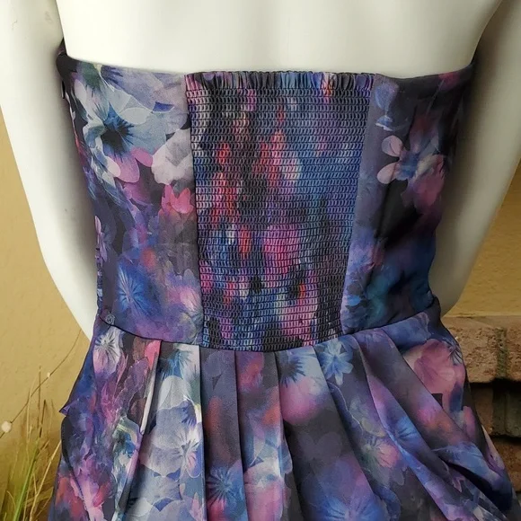 🆕️ GUESS Bombay Floral Asymmetrical Strapless Dress SIZE: 6